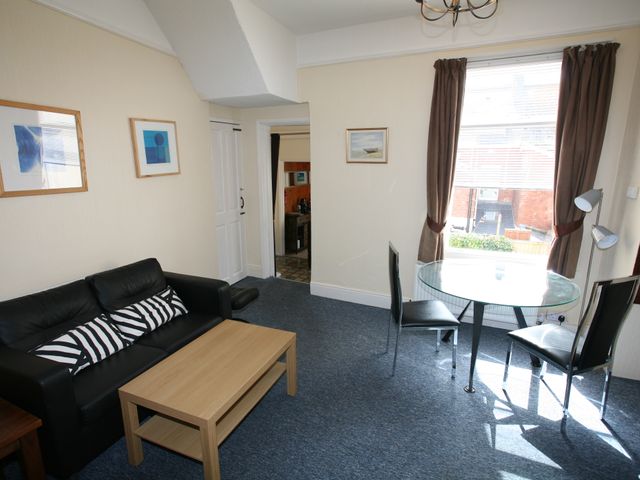 Flat 1 - 1137648 - photo 4