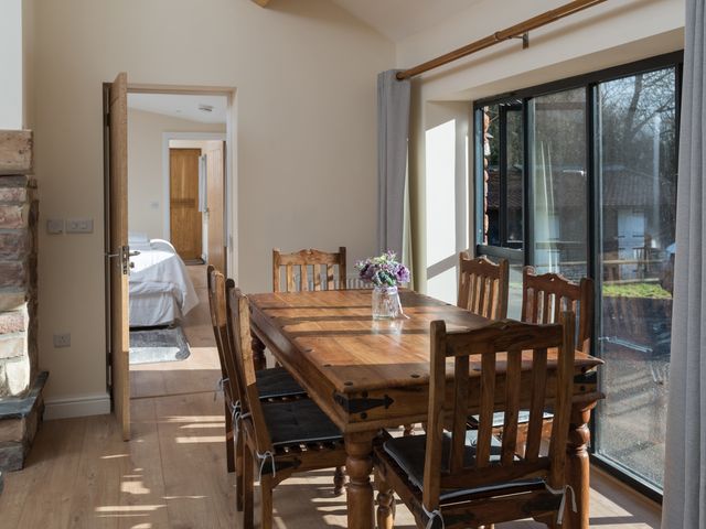 East Wing - 1137806 - photo 5