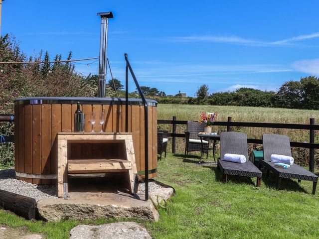Bosulla Shepherds Hut - 1138319 - photo 3