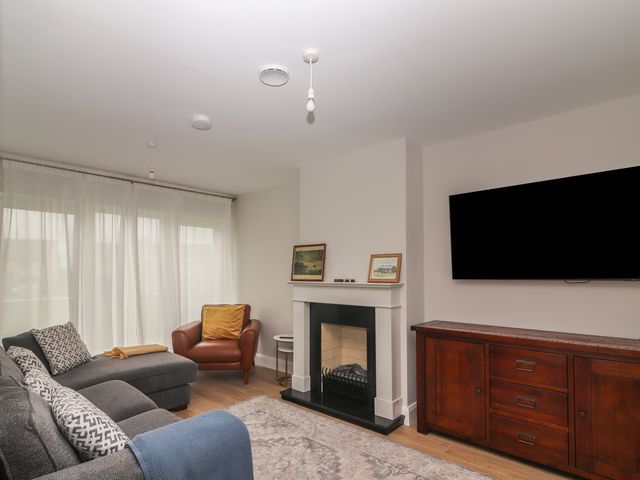 19A Lighthouse Village - 1138355 - photo 4
