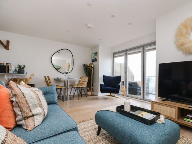 Apartment 3 Fistral Beach - 1138430 - photo 4
