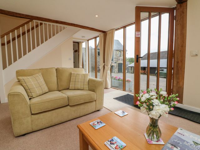 Hunstone Barn - 1138838 - photo 3