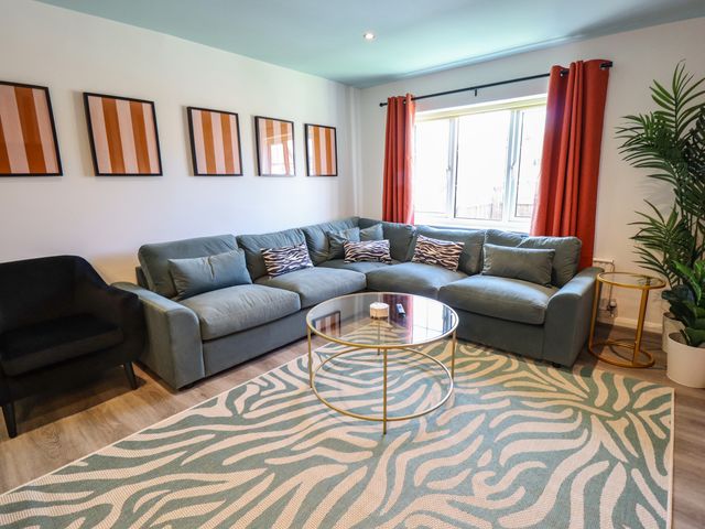 Carlton House - 1139060 - photo 5