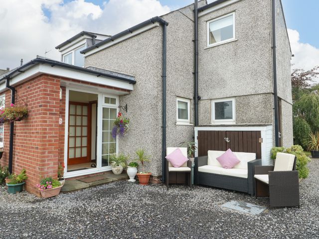 The Cottage at Ty Newydd - 1139694 - photo 2