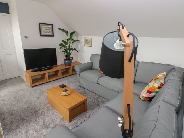 The Loft @ Wisteria Cottage - 1140000 - photo 4
