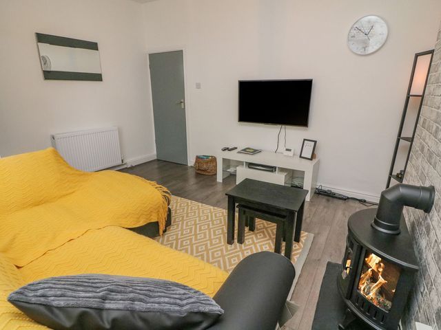 2 Brook Street - 1140185 - photo 5