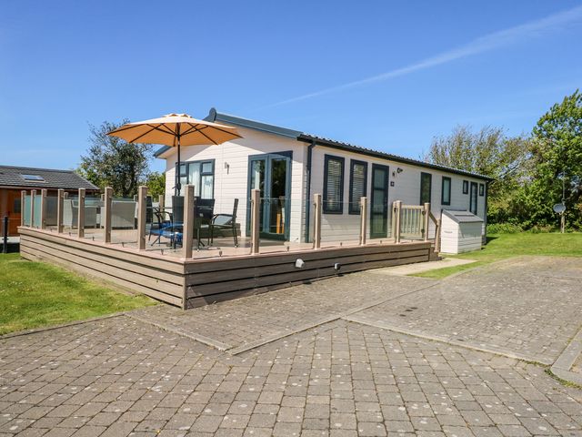 32 Sanctuary Lodge - 1140205 - photo 1