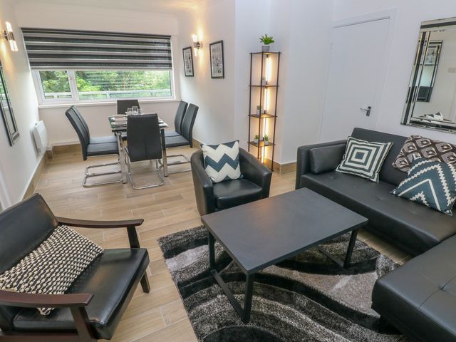 34 Croft Court - 1141727 - photo 5