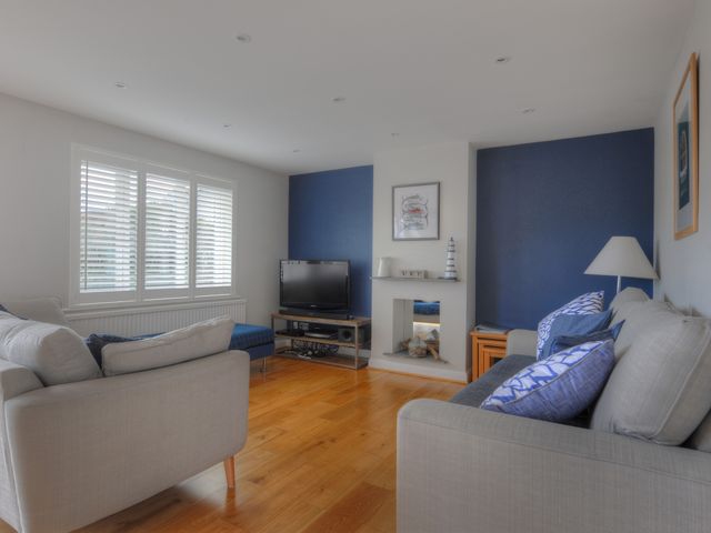 2 Studley Gardens - 1141734 - photo 4