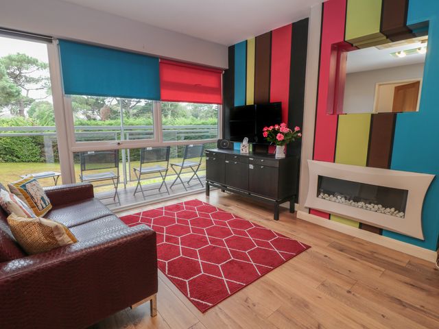 Flat 5 Fairwinds - 1141777 - photo 3