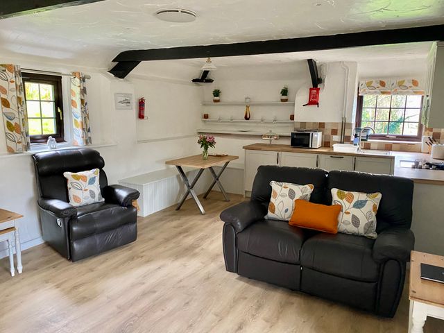 Windbury Cottage - 1142166 - photo 3