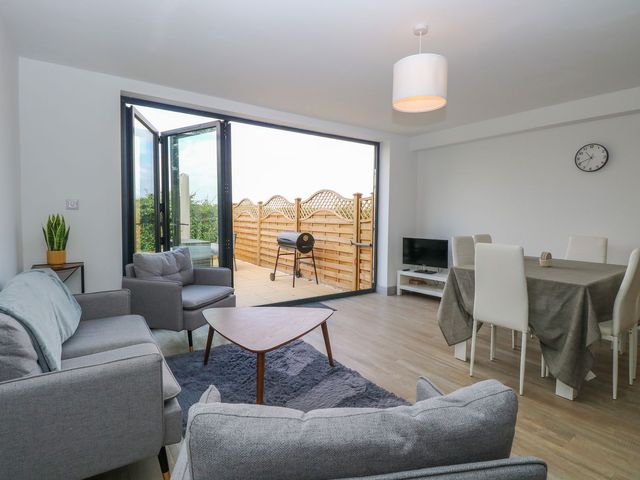 Widdington 2 Bernaleen Cottages - 1142362 - photo 2