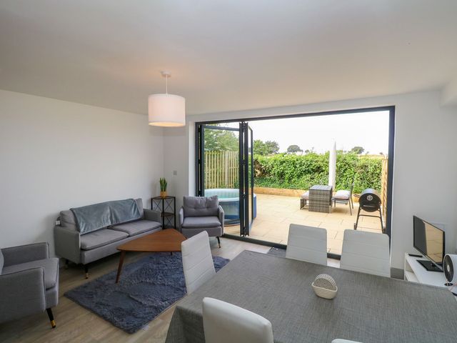 Widdington 2 Bernaleen Cottages - 1142362 - photo 3