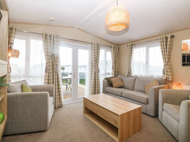 Seafront Holiday Home 2 - 1142592 - photo 4
