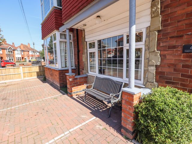 Chalfont Lodge - 1143154 - photo 2