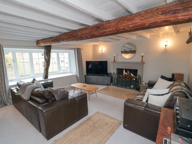York House - 1143729 - photo 2
