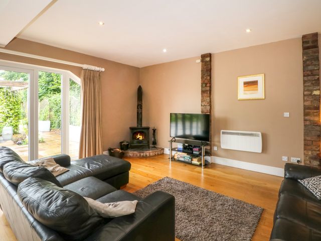 Hillside House - 1144062 - photo 3