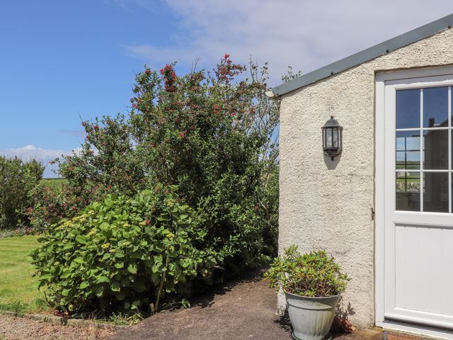 Hazel's Cottage - 1144208 - photo 4