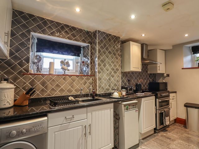 West View - 1144233 - photo 5