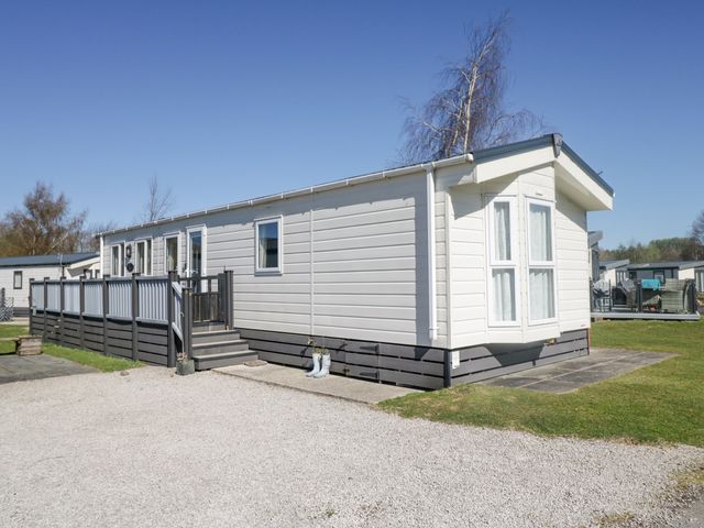 Lakeside Haven - 1144415 - photo 2