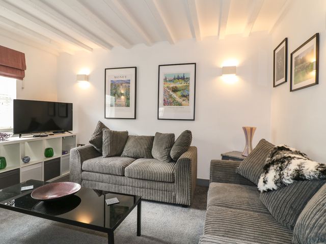 7 The Village - 1144591 - photo 4