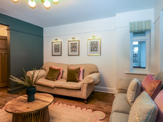 Primrose Place - 1144603 - photo 5