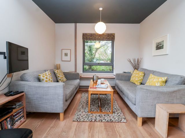 Mundays - 1145037 - photo 3