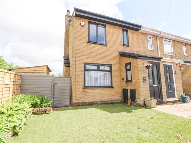 3 Thrimby Court - 1145258 - photo 2
