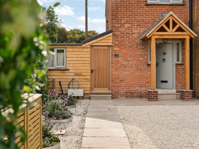 3 Olivers View - 1145353 - photo 2