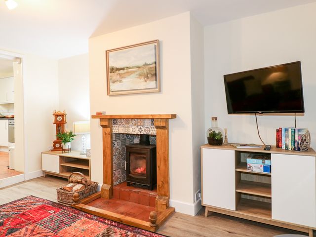 8 Church Lane - 1145742 - photo 4