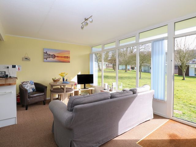 The Beach Hut - 1146124 - photo 3