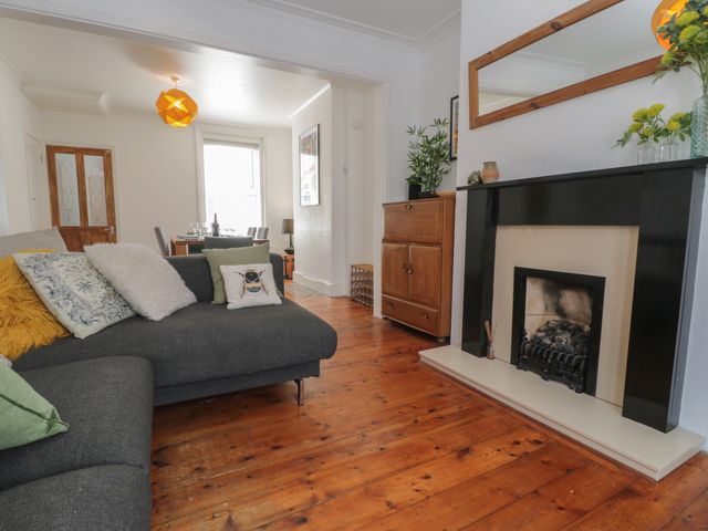 6 Sydney Road - 1146128 - photo 4