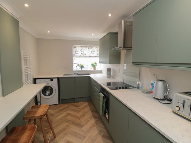 36 Chatsworth Close - 1146200 - photo 4