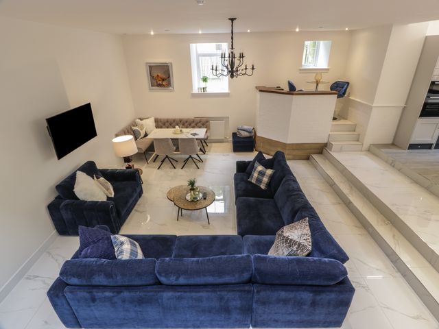 The Vestry - 1146251 - photo 2