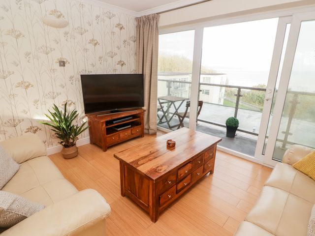 54 Croft Court - 1147857 - photo 5