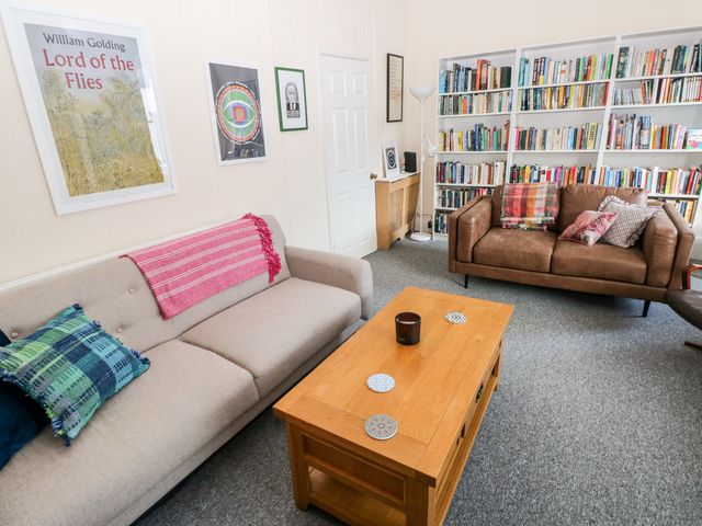 The Bookshelf - 1148100 - photo 5