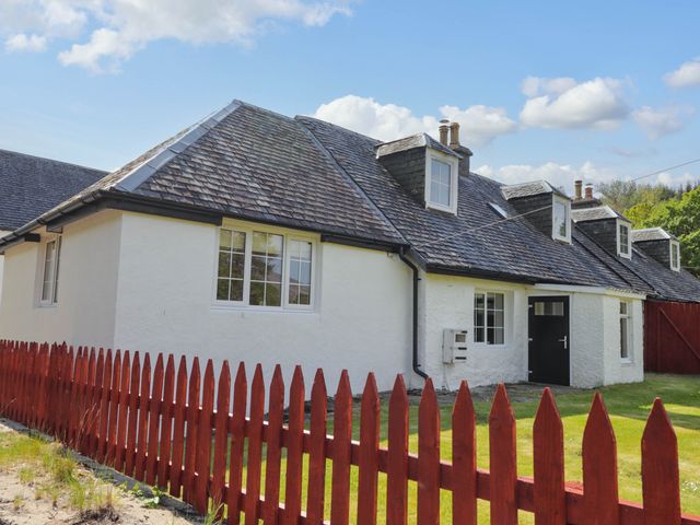 North Cottage - 1148528 - photo 3