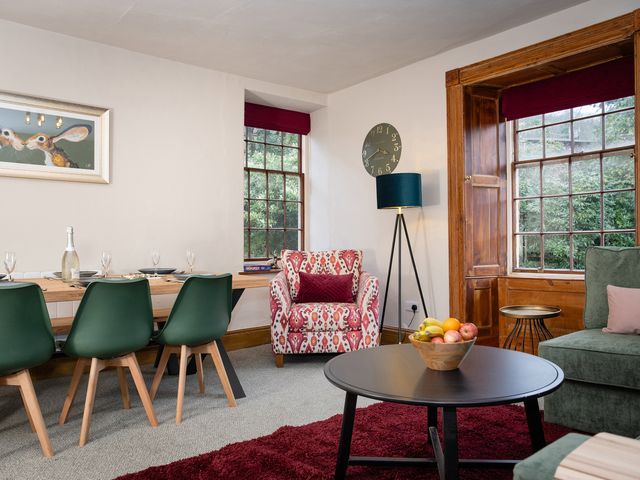 Watermouth Castle, Rhododendron Apartment - 1148873 - photo 2