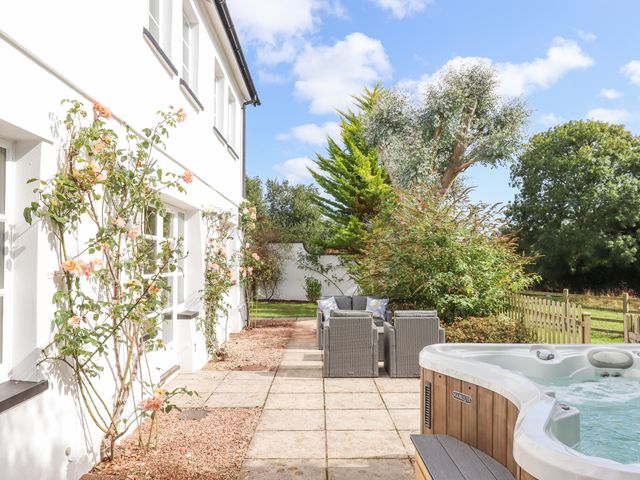 Culver Court Cottage - 1149064 - photo 2