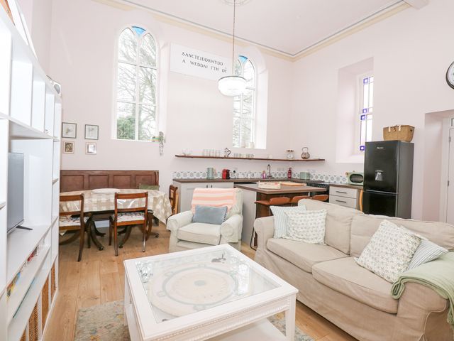 The Old Nant-y-Fflint Chapel - 1149119 - photo 4