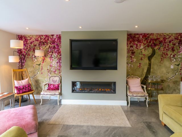 Channel View House - 1149625 - photo 4
