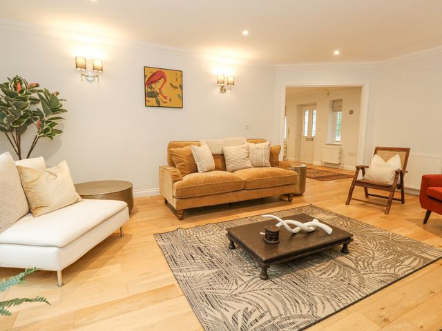 Sunningdale Rise - 1149947 - photo 4