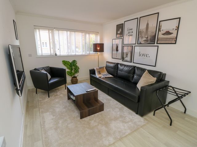 25 St. Benedict Road - 1150068 - photo 2