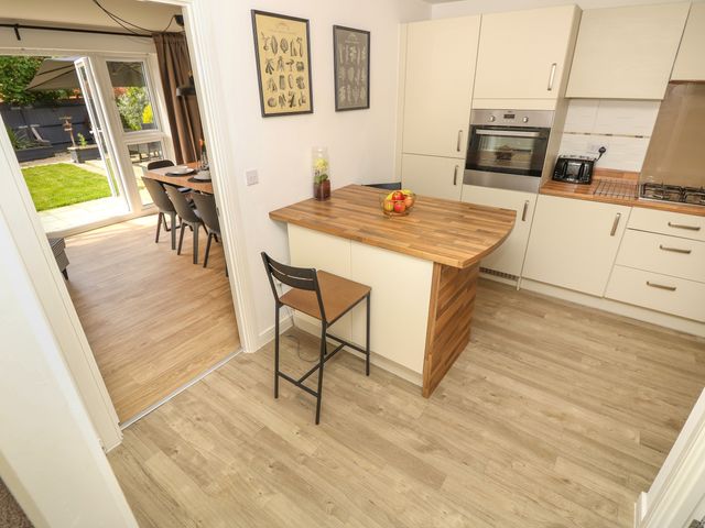 25 St. Benedict Road - 1150068 - photo 5