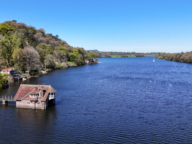 Lady Of The Lake - 1150624 - photo 2