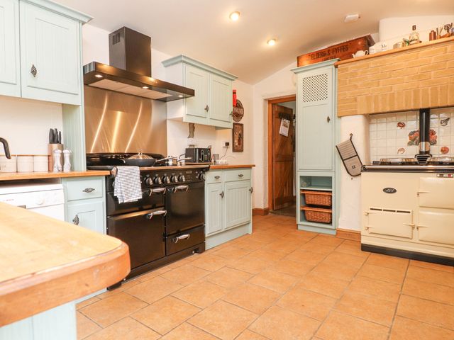 Ty'n Pwll Farm - 1150831 - photo 4