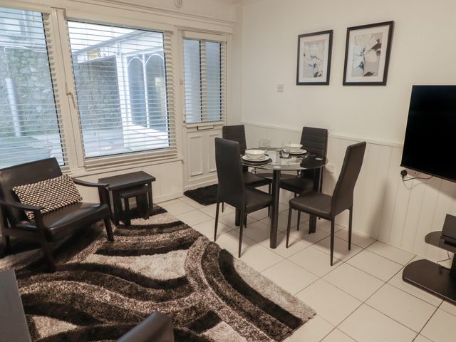 Flat 7 - 1151025 - photo 3