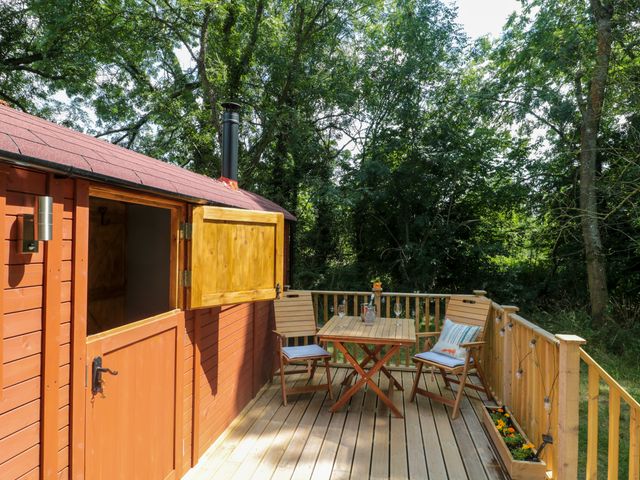 The Foxes Den Shepherds Hut - 1151420 - photo 2