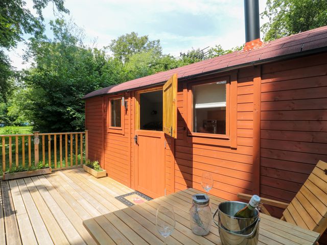 The Foxes Den Shepherds Hut - 1151420 - photo 3