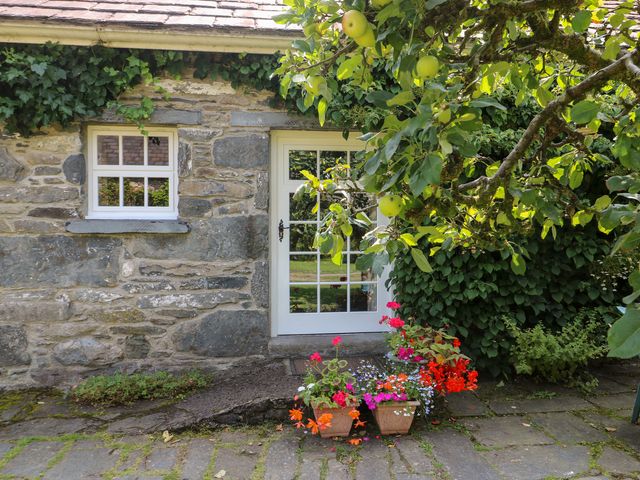 Royal Oak Farm Cottage - 1152 - photo 2
